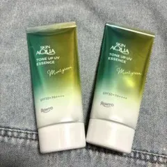 SKIN AQUA トーンアップUVエッセンス ミントグリーン 70g 2本のサムネイル