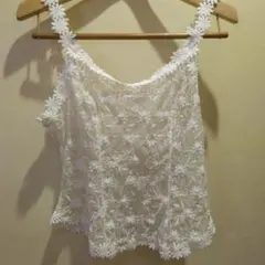 GUNZE　刺繍入りホワイトレースキャミソール/タンクトップインナー等