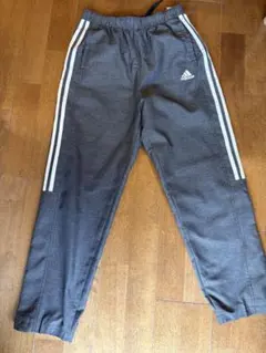 adidas サイドストライプ 長ズボン 160cm グレー