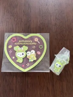 TWICE LOVELYS x SANRIO コースター(めじるしチャーム付)