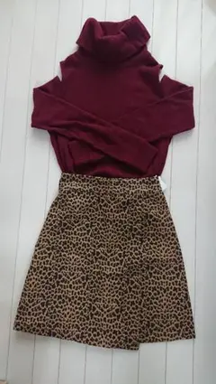 ヒョウ柄スカート