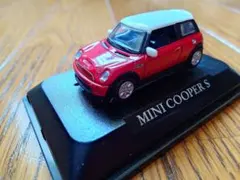 BMW NEW MINI★赤/白★ミニクーパー★ミニカー★のサムネイル