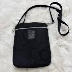 MARY QUANT ショルダーポシェット