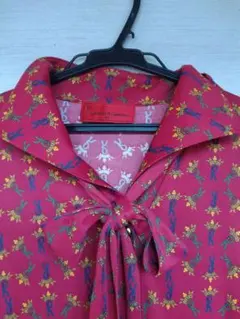 《美品》ロベルタディカメリーノ　ヴィンテージワンピース　　赤　ロゴ柄　クリスマス