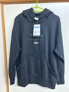 NIKE ブラックフード付きパーカー