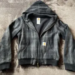 carharttのジャケット
