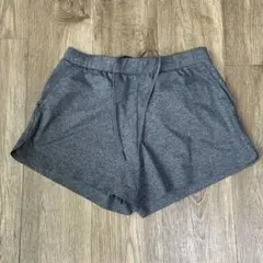 UNIQLO レディース ランニングショートパンツ グレー M（W63〜69㎝）のサムネイル