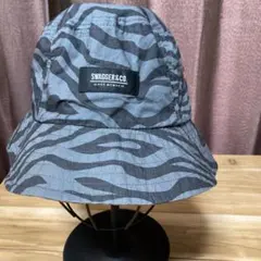 【希少】00's SWAGGER スワッガー バケットハット ゼブラ総柄 日本製のサムネイル