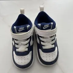 Nike ネイビー/ホワイト スニーカー
