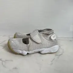 ナイキ AIR RIFT 足袋シューズ サンダル メッシュ ロゴ 24のサムネイル