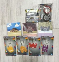 一番くじ　ワンピース　デスクアソート　5種　アクリルチャーム　4種