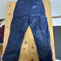 UNIQLO ネイビー ロングパンツ S110から１２５センチ