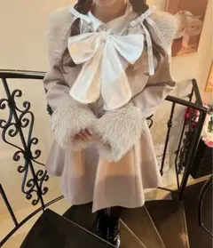 apres jour フェイクファーカラーコートのサムネイル