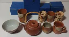 新品未使用　信楽焼宗陶窯　茶器8点セット　パンフレット付き　(匿名配送)