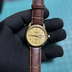 2026年最新】TISSOT 文字盤カラー：ゴールド メンズ 自動巻き時計の