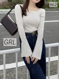 R*n様 962 GRL グレイル スクエアネックフレアスリーブリブニットトップ