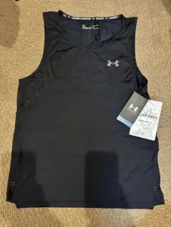 専用★Under Armour ISO-CHILL タンクトップ SM ブラック
