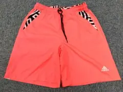 adidas ピンクショートパンツ