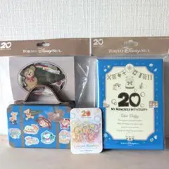 ダッフィー20周年　ポストカードセット　ステッカー20枚ケース付