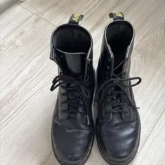 Dr. Martens 8ホール ブーツ ブラック