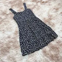 ✨マジェスティックレゴン✨ キャミワンピース 総柄 小花柄 ミニ丈 フレア