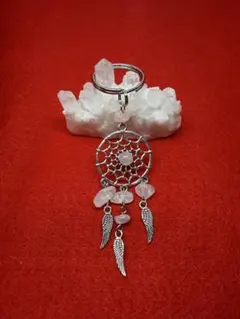 ドリームキャッチャーキーホルダー 天然クリスタルチップ　ピンク　浄化済　Bタイプ