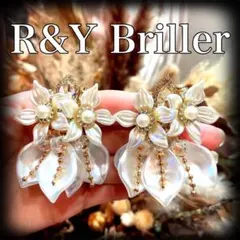 ハンドメイドピアス4344♡︎ʾʾ