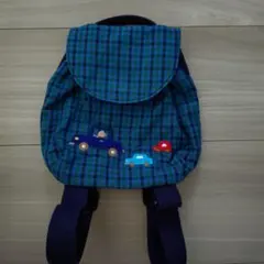 ファミリア　車の刺繍付きチェック柄リュック