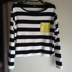 ストライプ 長袖Tシャツ ポケット付き