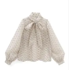 新品タグ付き˚✧₊ GRL 花柄オーガンジーボウタイブラウス［dk1405］