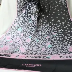 Item thumbnail for item f2dabbbe-28cc-42b7-b7e8-cae5505026c5