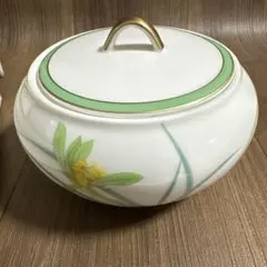 香蘭社 蓋付き 菓子鉢 磁器 花柄 シュガーホットにものサムネイル