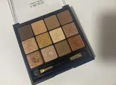 A.BLACK アイシャドウパレットのサムネイル