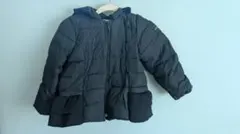 BeBe Paris 黒いダウンコート フリル付き