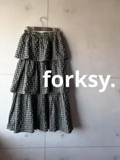 1939. 【フォルクシー】 グリーン系 チェック ティアードロングスカート