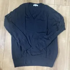 PLST ブラック Vネックセーター M