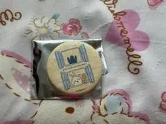 ちいかわベーカリー トレーディングマット缶バッジ うさぎ