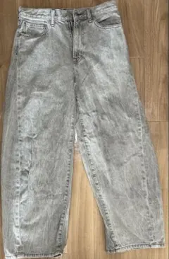 GU グレー ワイドデニムパンツ 28