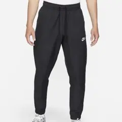 【半額】 NIKE ジョガーパンツ 黒 刺繍ロゴ 【新品・正規品・タグ付き】