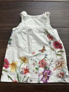 ZARA 花柄　ワンピース　98cmのサムネイル