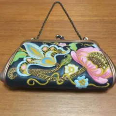 Item thumbnail for item 18348dd2-42f8-442e-96ac-865c884a8d7f