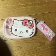 しまむら　サンリオ　ハローキティ　キティちゃん　マルチティッシュケース