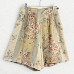 t2200【ニューヨーカー】総花柄ショートハーフパンツ ベージュ 66-92のサムネイル