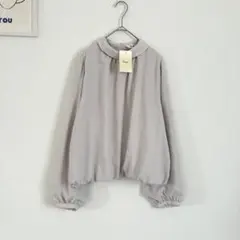 オスコープ　新品タグ付き　ボリューム袖　ブラウス　長袖　大人可愛い　キレイめ