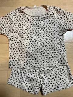 ヒョウ柄　セットアップ　セトア　レオパ　幼稚園　保育園　洗い替え　アニマル