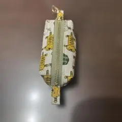 ハンドメイド　ミニポーチ