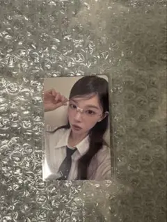 ラスト最安値　ILLITモカ　“時よ止まれ”来日記念ラキドロ　リムレス眼鏡