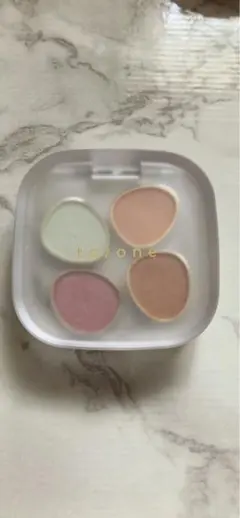 to/one ペタルフロートアイパレット　04