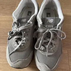 シューズ スニーカー