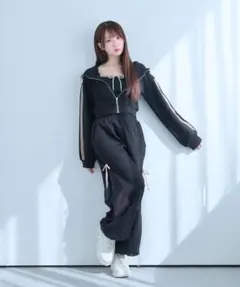 ロゼミューズcami set compact hoodieパンツセット新品